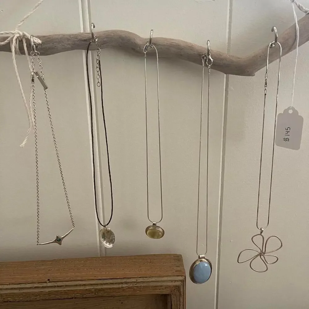 Driftwood Necklace Holder 5 Hooks Jewelry Organizer Laguna Beach ☀️
